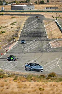 media/Oct-18-2025-Extreme Speed (Sat) [[d6d7e1fef1]]/Red-Green/